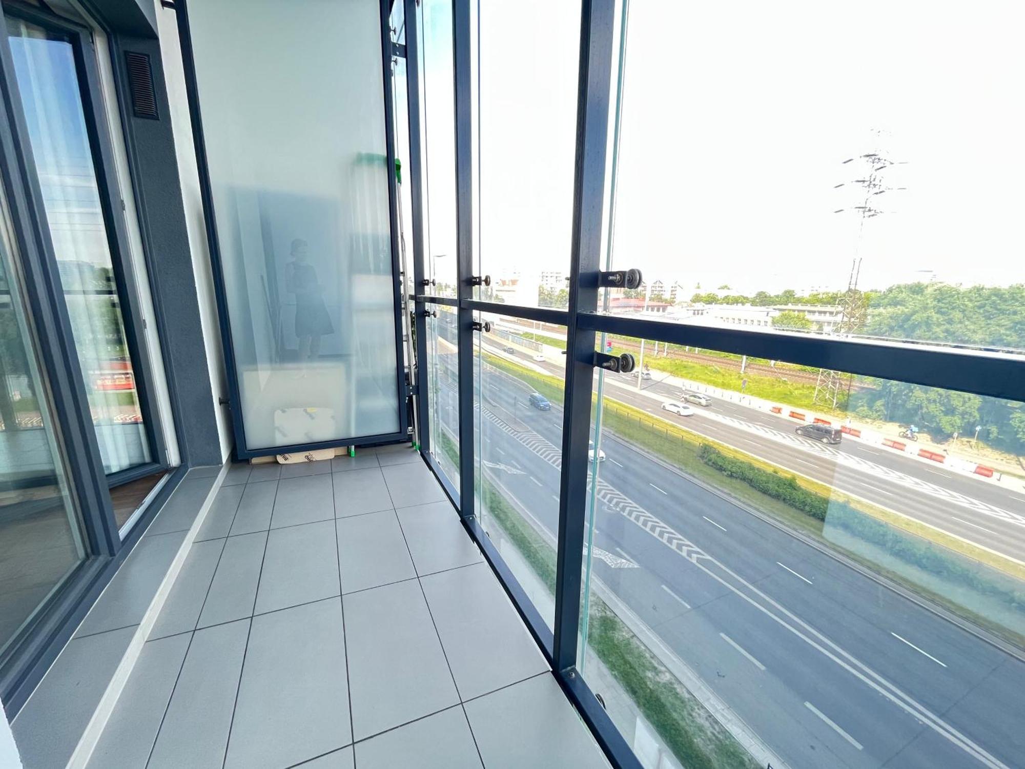 Prymasa Tysiaclecia 83A Free Garage By Perfect Apart Varsóvia Exterior foto